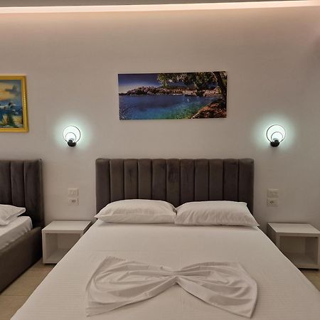 Fenix Hotel Ksamil Eksteriør billede