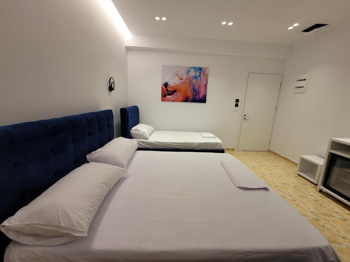Fenix Hotel Ksamil Eksteriør billede