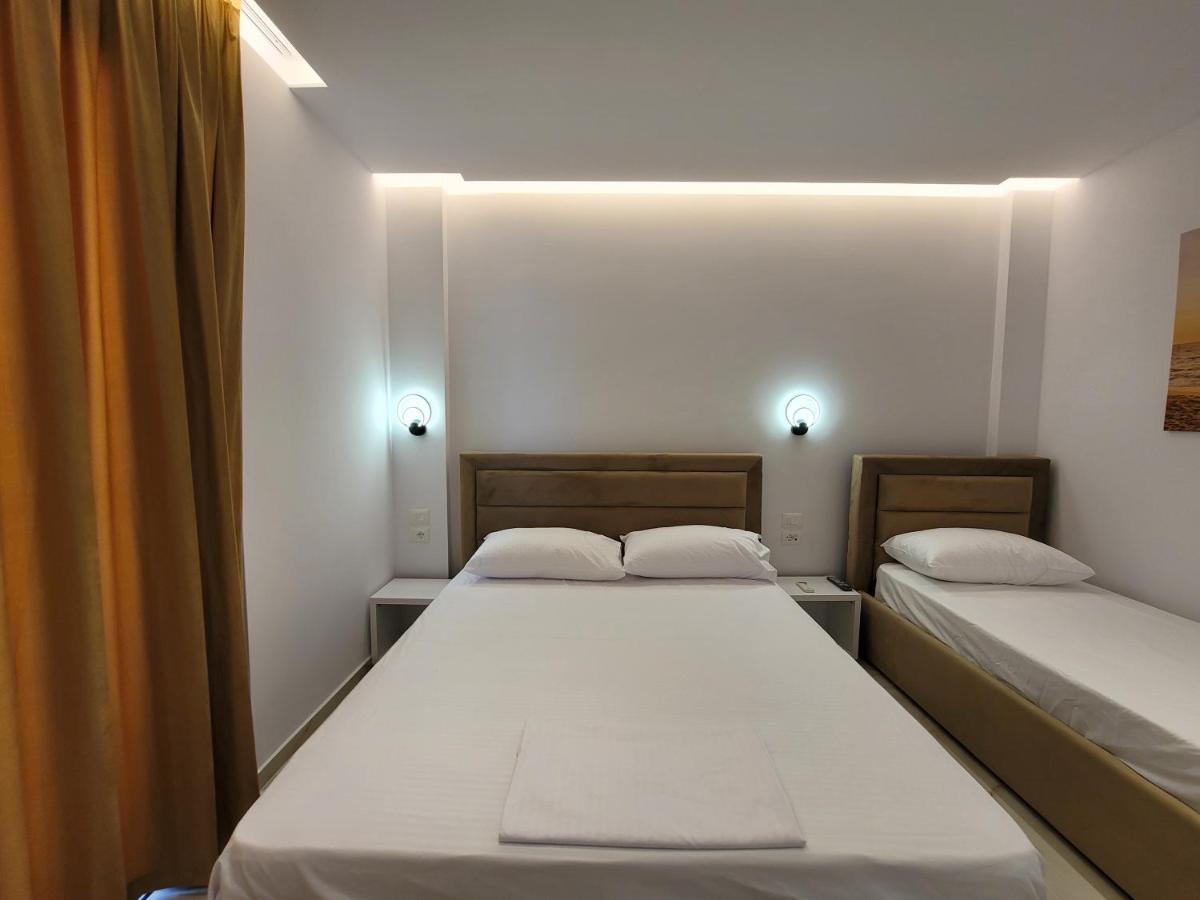 Fenix Hotel Ksamil Eksteriør billede