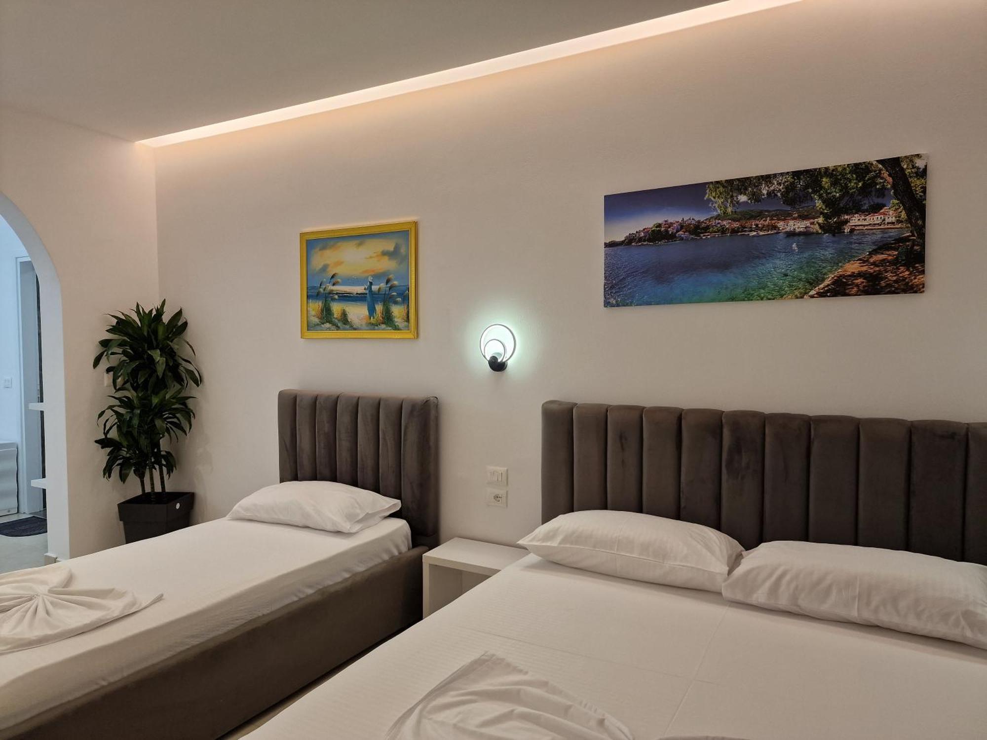 Fenix Hotel Ksamil Eksteriør billede